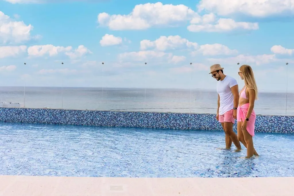 Apartment Casa Camaleon Luxury Condominium. Sea Views. Pools Playa del Carmen