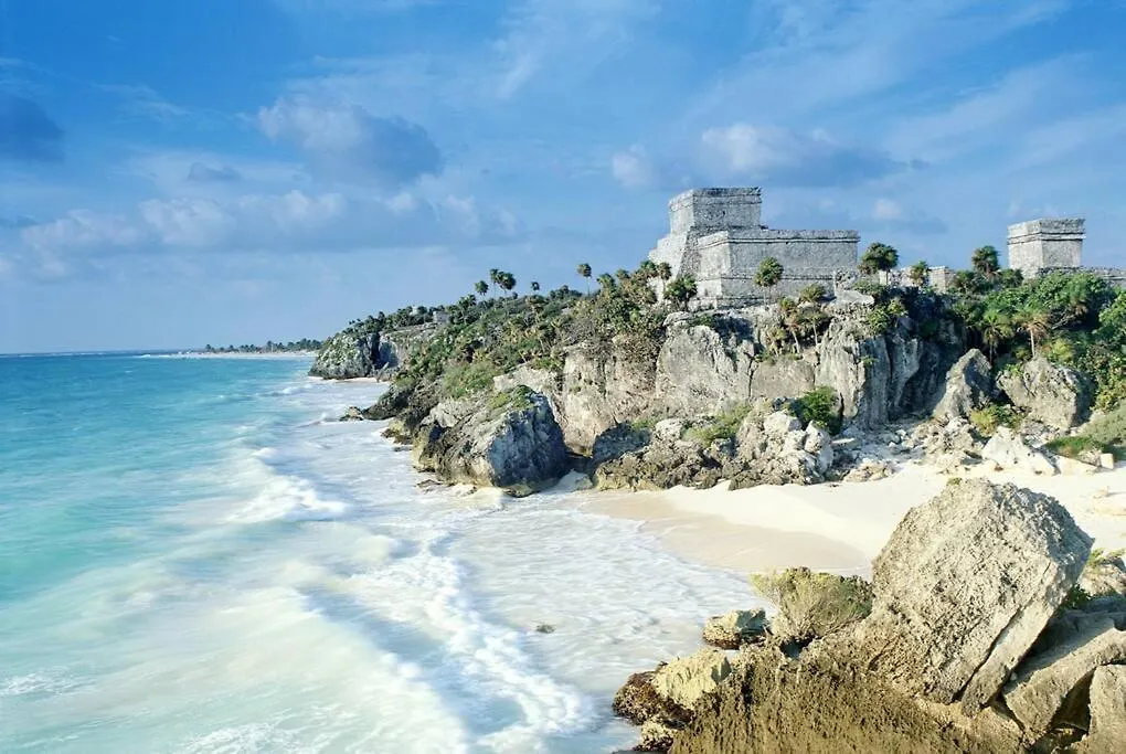 Casa Camaleon Luxury Condominium. Sea Views. Pools Playa del Carmen Apartment