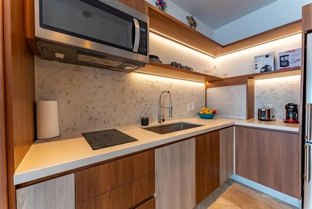 Casa Camaleon Luxury Condominium. Sea Views. Pools Playa del Carmen